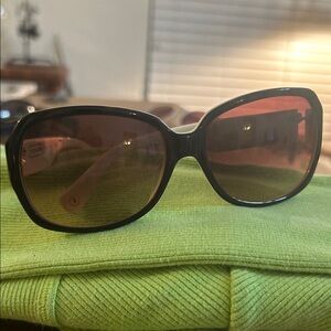 Coach black and cream colored sunglasses